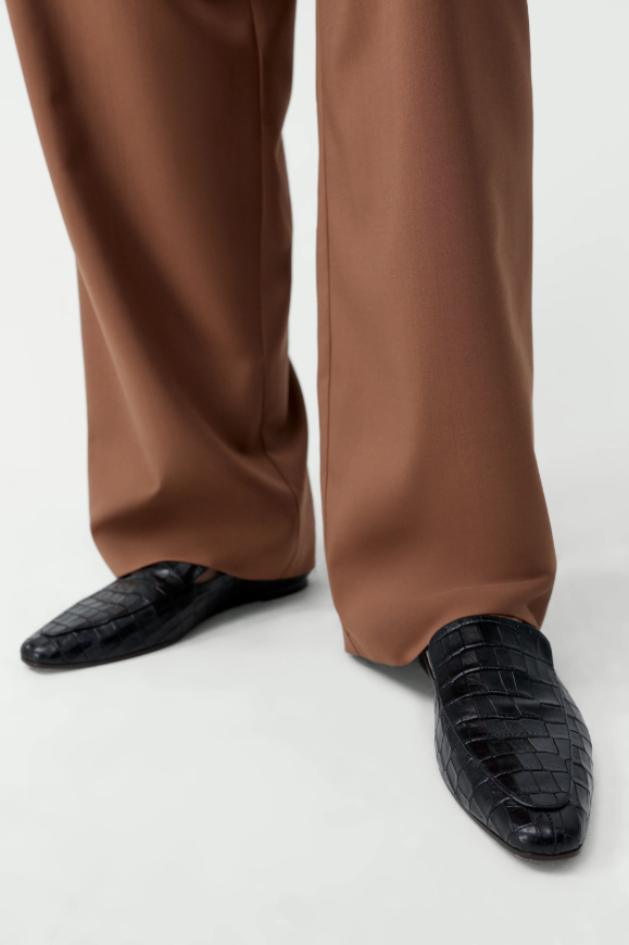 Pointy crocodile loafer - Black