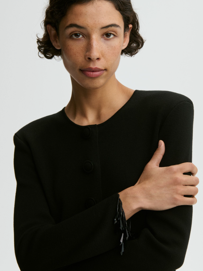 Shelly - Black