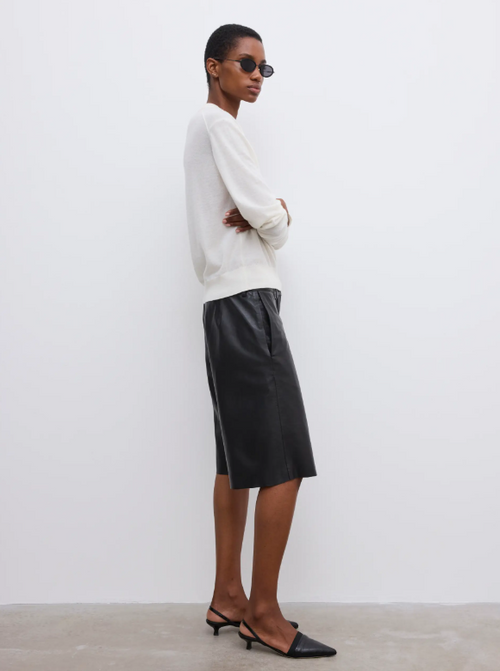 Boxy leather shorts - Black