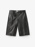 Boxy leather shorts - Black
