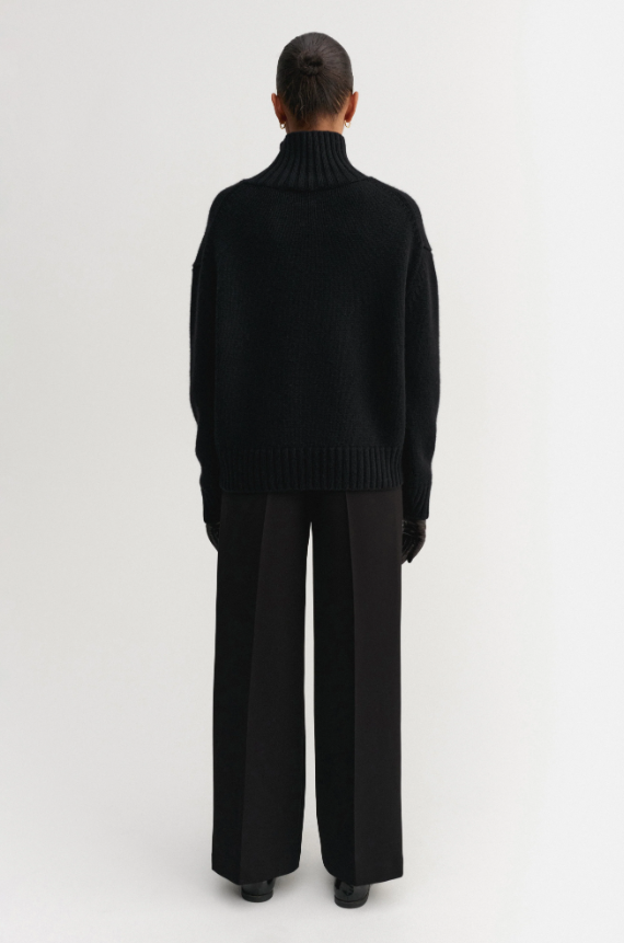 Nola Turtleneck Sweater - black