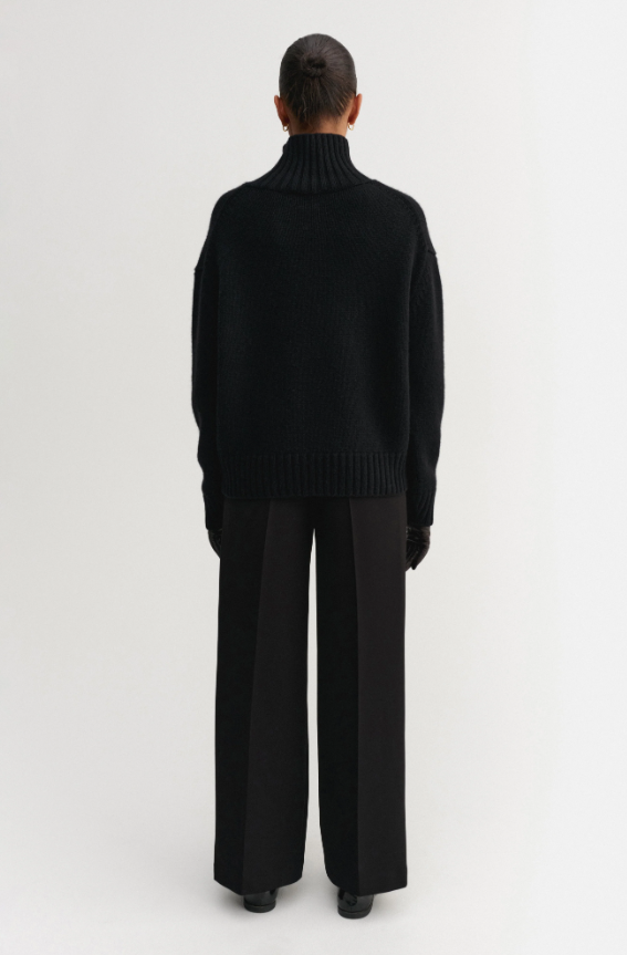 Nola Turtleneck Sweater - black