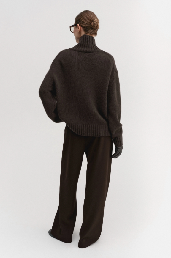 Nola Turtleneck Sweater - chocolate