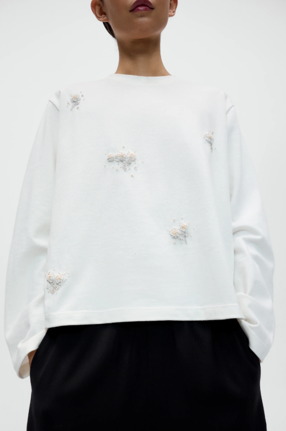 EMBELLISHED LONG-SLEEVE TEE - WHITE