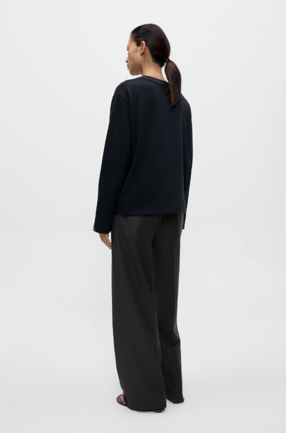 EMBELLISHED LONG-SLEEVE TEE - BLACK