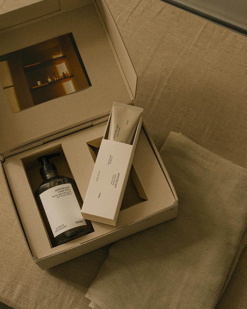 Gift Box: Hand Wash + Hand Cream - Apothecary