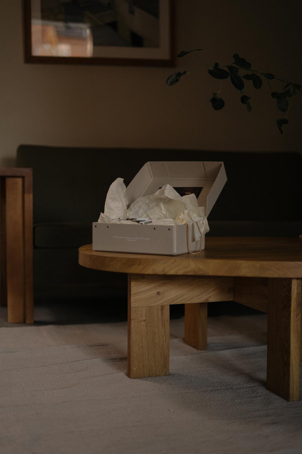 Gift Box: Scented Candle + Snuffer -  Painted Desert
