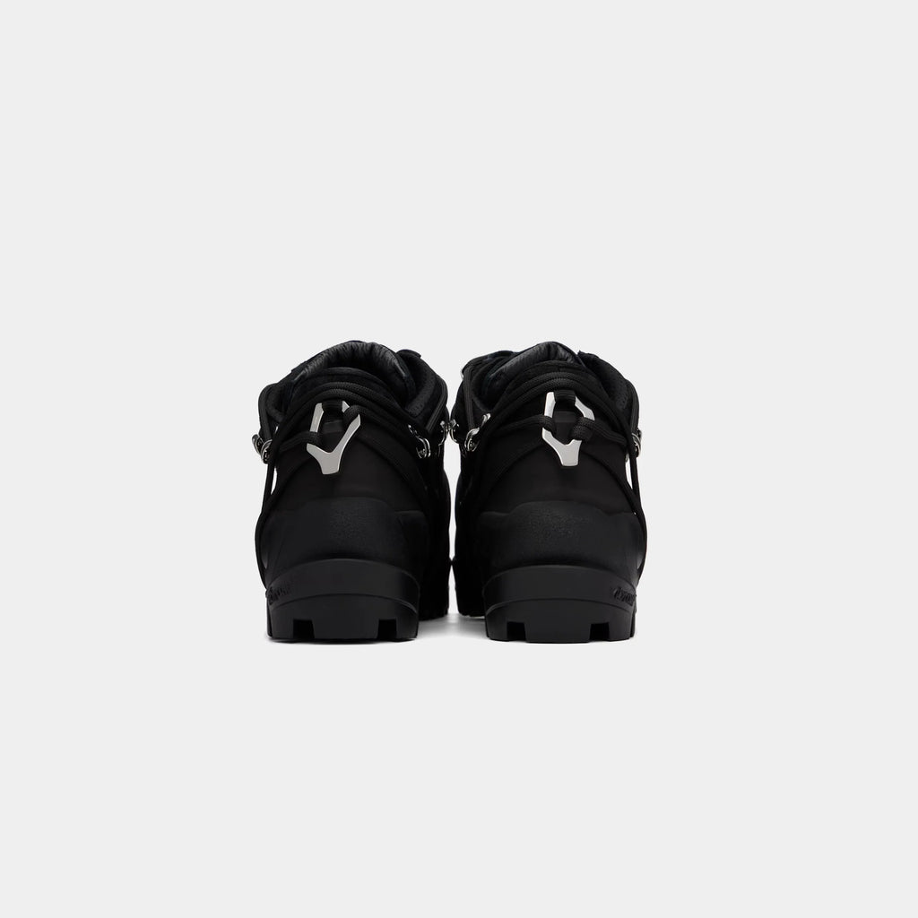 LOW HIKING BOOTS - Black