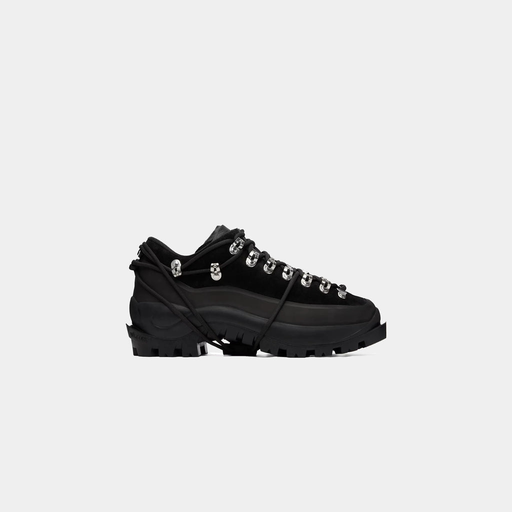LOW HIKING BOOTS - Black