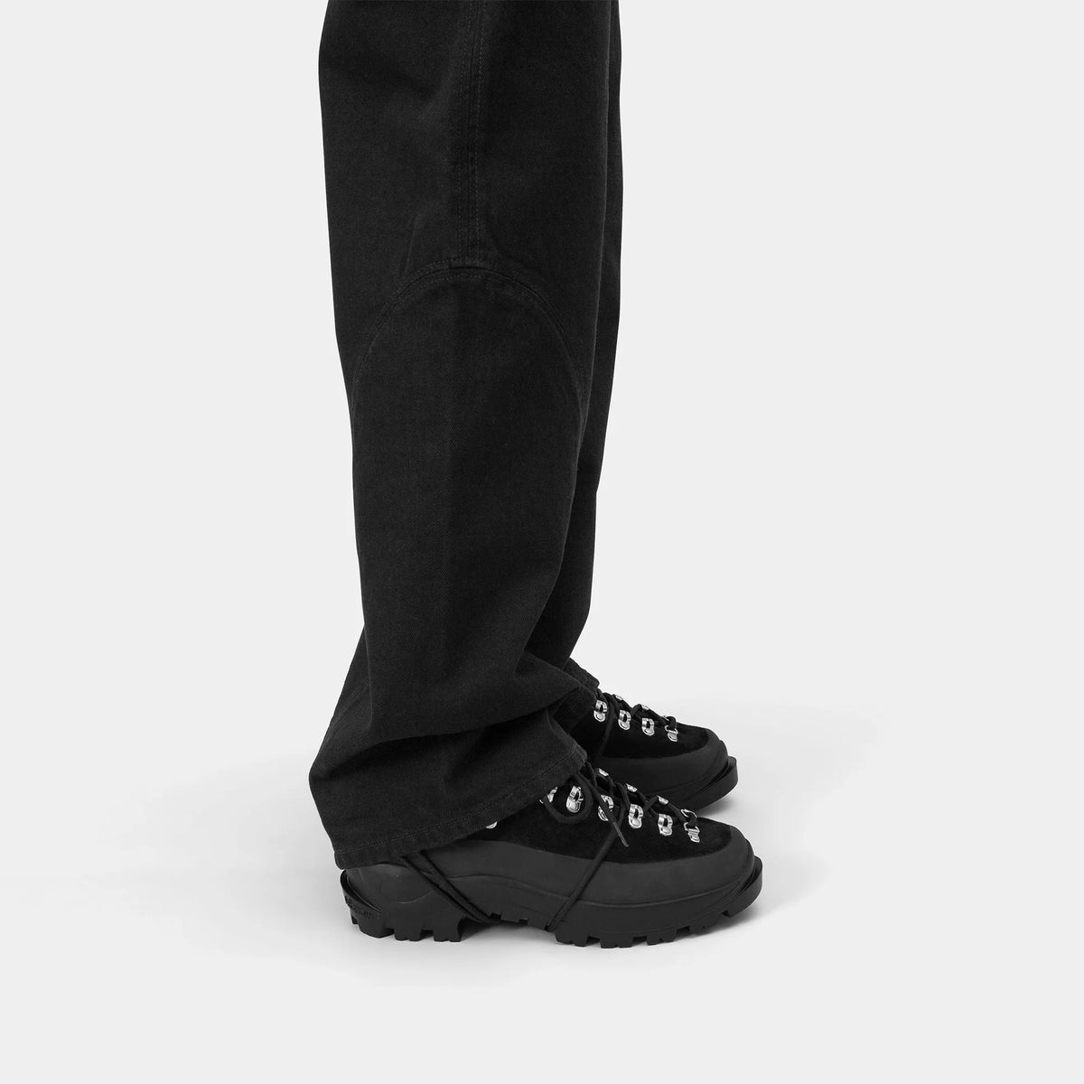 LOW HIKING BOOTS - Black