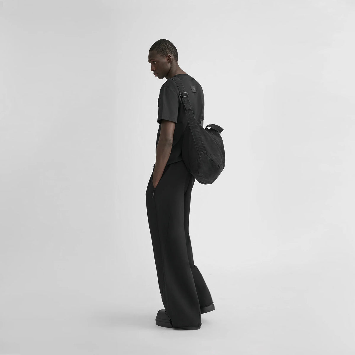UNIFORM TOTE BAG - Black