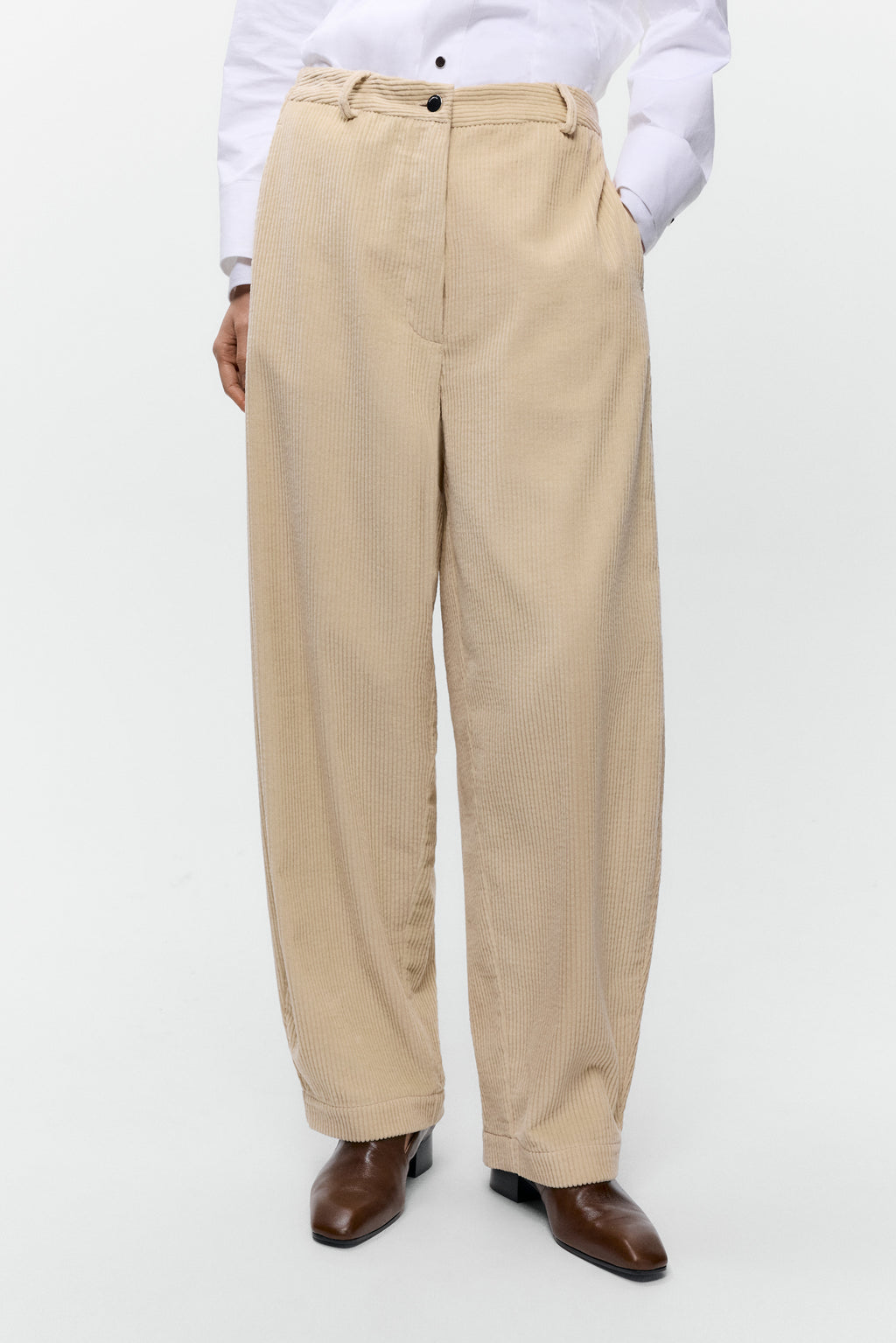 CORDUROY CURVED PANTS - Angora