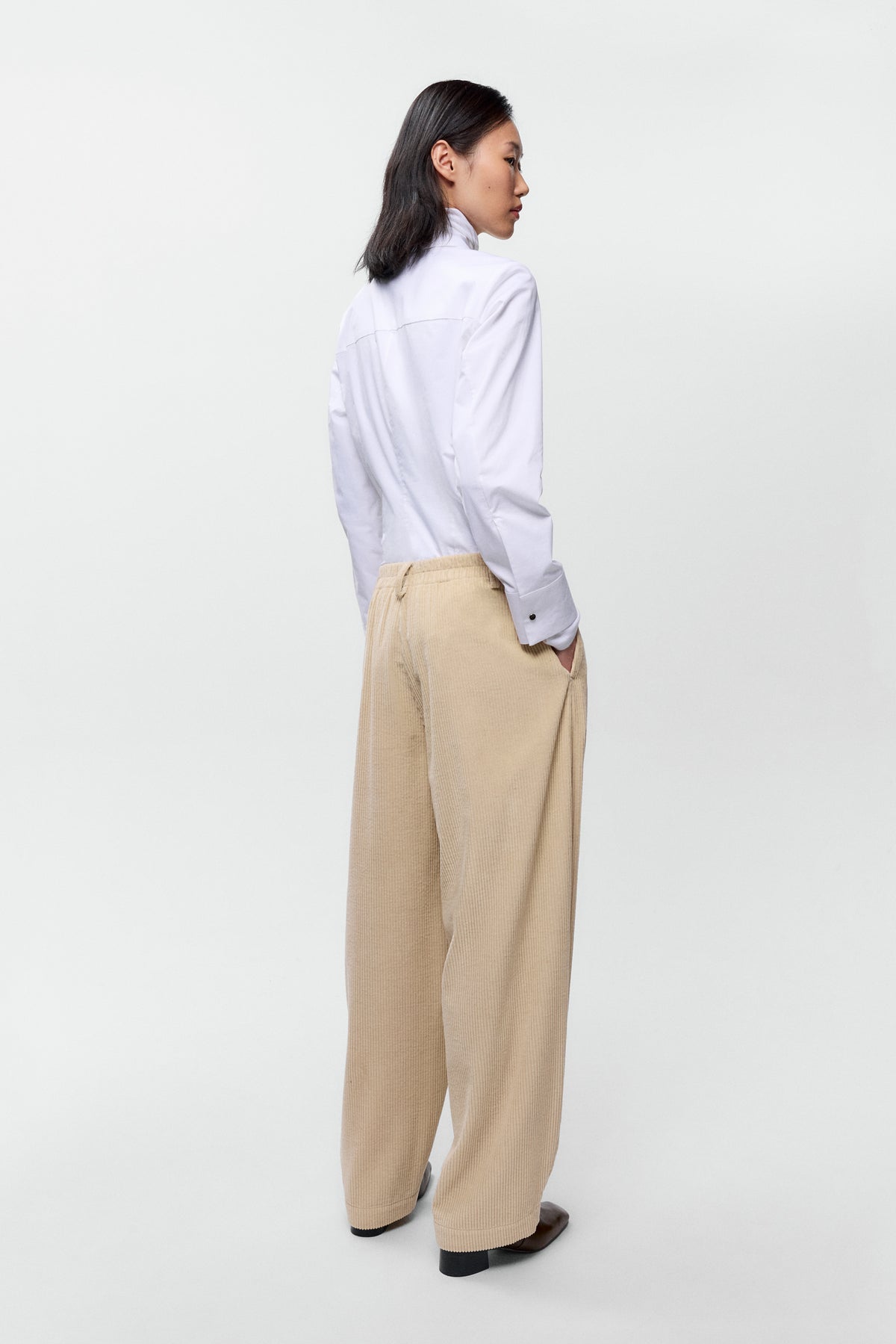 CORDUROY CURVED PANTS - Angora