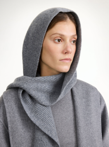 By Malene Birger AW24 - Florea hood - Grey Melange 