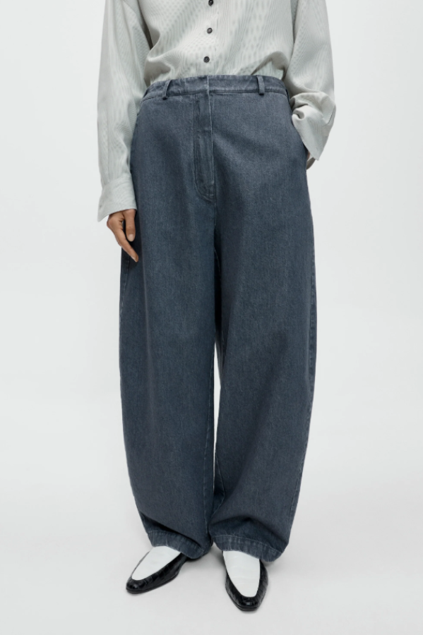 Cordera PF26 - WASHED DENIM CURVED PANTS- grey Cordera PF26 - WASHED DENIM CURVED PANTS- grey