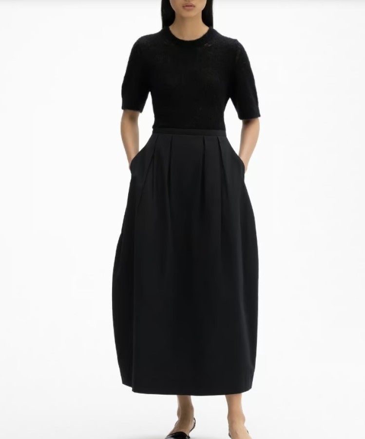 DAGMAR AW24 - Curved pleated skirt black