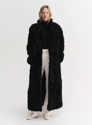 Almada label AW25 - Claudie Shearling Coat - black 
