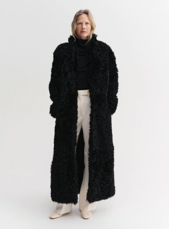 Almada label AW25 - Claudie Shearling Coat - black Almada label AW25 - Claudie Shearling Coat - black