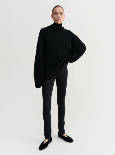 Almada Label AW26 - Amie Sweater - black 