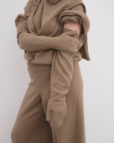 Baserange AW26 - Long Enso Mittens - Rovere Brown