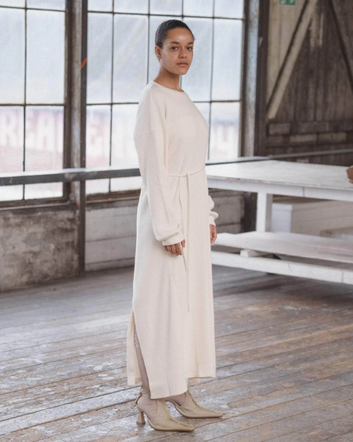 Baserange SS25 - Shaw kaftan - Organic Cotton Fleece - Off white