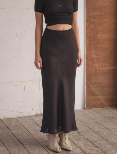 Baserange SS26 - Dydine Skirt - Fine Linen - Black