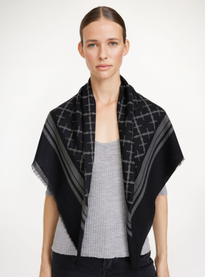 By Malene Birger AW 24 - Cornelis wool scarf - Charcoal