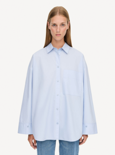 By Malene Birger AW24 - Derris cotton shirt - Periwinkle Blue