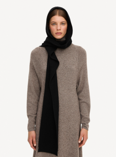 By Malene Birger AW24 - Florea hood - Black