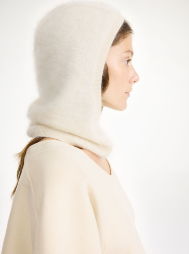 By Malene Birger AW24 - Renima cashmere balaclava - Oyster Gray 