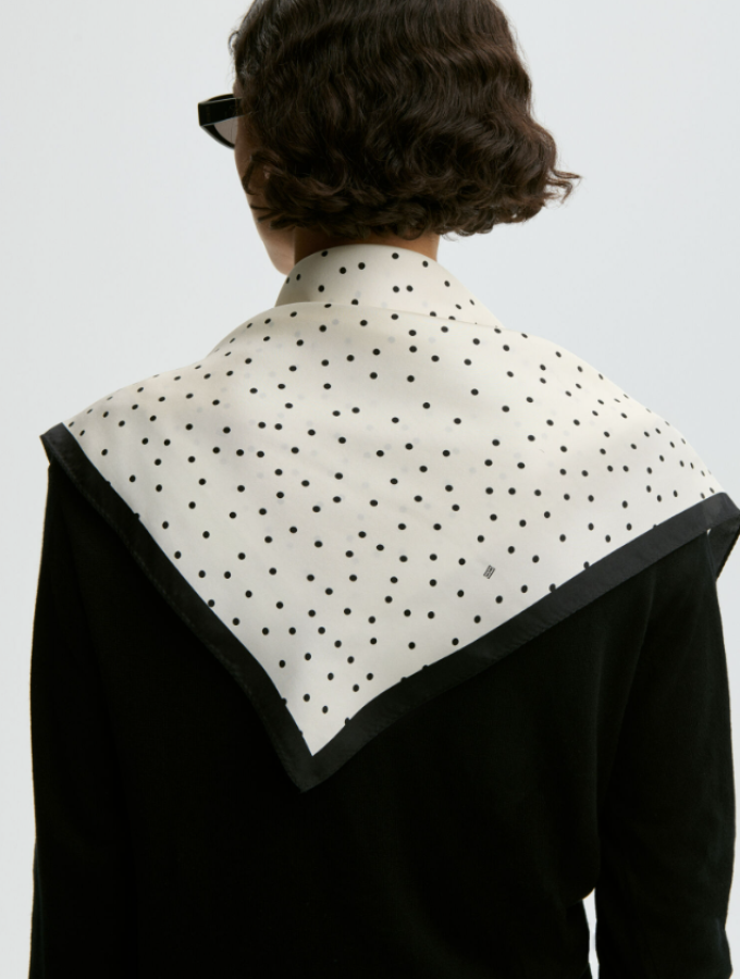 By Malene Birger SS26 - Poula silk scarf - Black