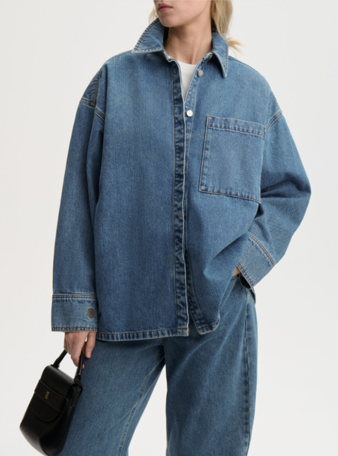 By Malene PF26 - Dea organic cotton denim shirt - Mid Denim Blue By Malene PF26 - Dea organic cotton denim shirt - Mid Denim Blue