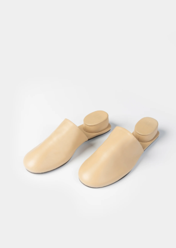 Cordera SS26 - ESTRUCTURA MULE - Beige