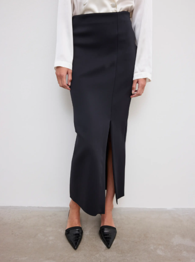 Dagmar PF26 - Fitted midi skirt - Black
