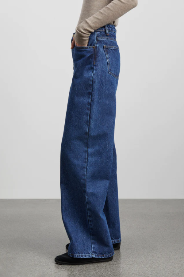 Skall Studio AW23 - Wide leg jeans - Mid blue denim